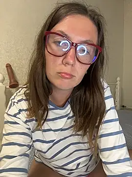 BeatriceTender online show from 07.19.26