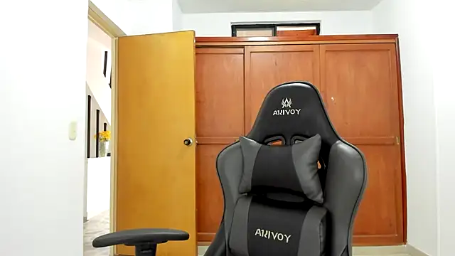 avellanatammy online show from 02.18.25