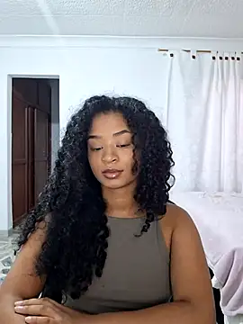 Snapshot of avellanatammy chatting on 05.14.26 avellanatammy online show from 05.14.26