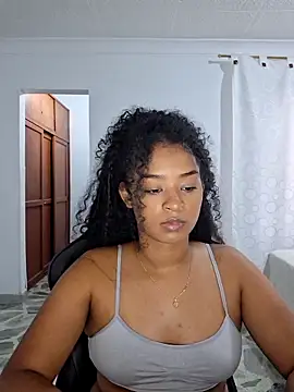 Snapshot of avellanatammy chatting on 06.18.26 avellanatammy online show from 06.18.26