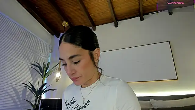 AgattaDuque online show from 06.13.26