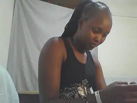 Snapshot of Cute_tamara chatting on 04.18.26 Cute tamara online show from 04.18.26