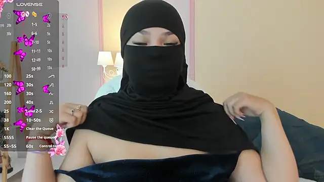 Snapshot of nashi_ra chatting on 05.11.26 nashi ra online show from 05.11.26