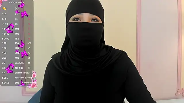 Snapshot of nashi_ra chatting on 05.16.26 nashi ra online show from 05.16.26