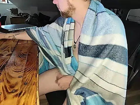 twinkish 90 online show from 12.04.25