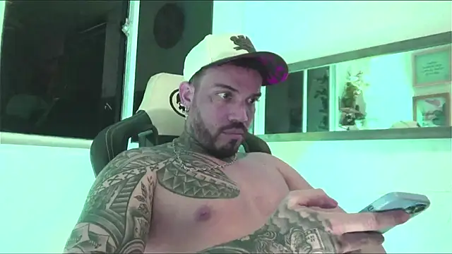 Angel sex latin online show from 12.31.24