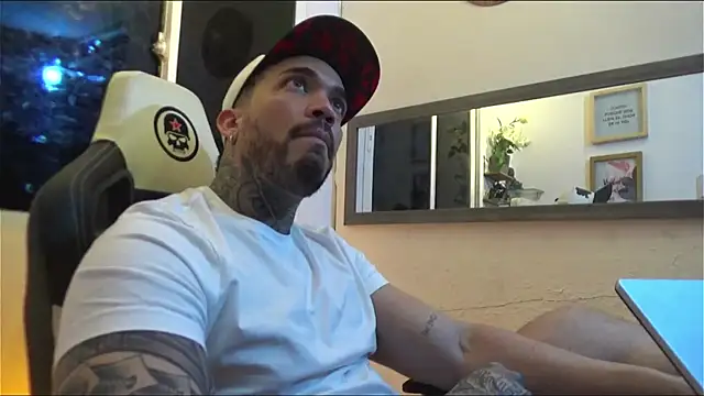 Angel sex latin online show from 01.13.25