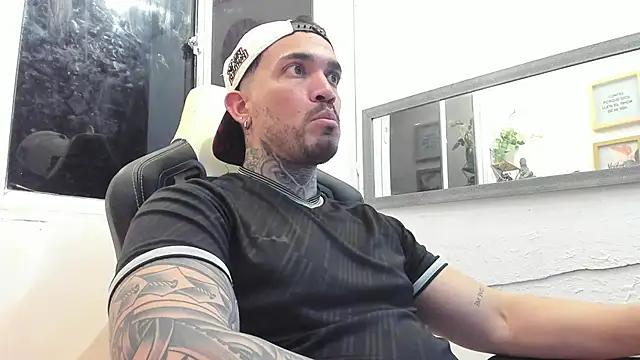 Angel sex latin online show from 02.14.25