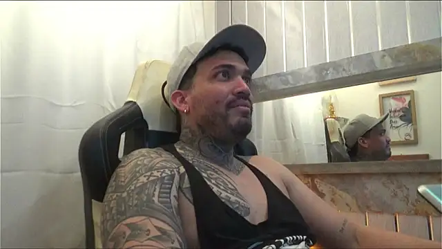 Angel sex latin online show from 10.04.25