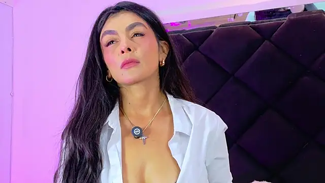 Snapshot of Holly_Brensonexx_ chatting on 03.11.26 Holly Brensonexx online show from 03.11.26