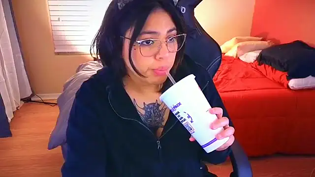 miacanela xo online show from 01.11.25