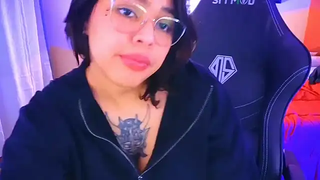 miacanela xo online show from 01.11.25