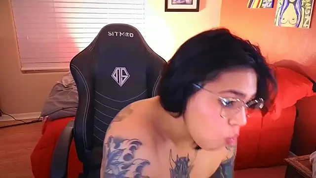 miacanela xo online show from 01.16.25