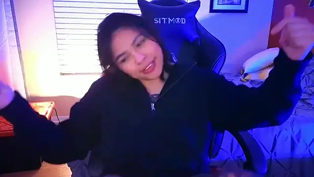 miacanela xo online show from 01.21.25