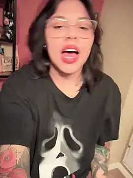 miacanela xo online show from 01.30.25