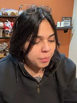 miacanela xo online show from 03.08.25