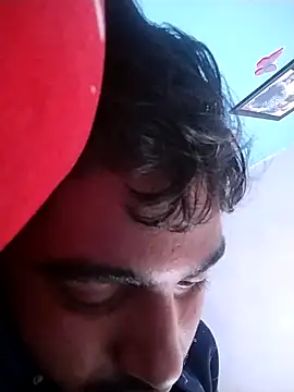 Snapshot of SweetFatBoy chatting on 04.05.26 SweetFatBoy online show from 04.05.26