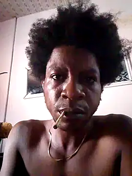 Snapshot of Blackpenis28 chatting on 10.14.25 Blackpenis28 online show from 10.14.25