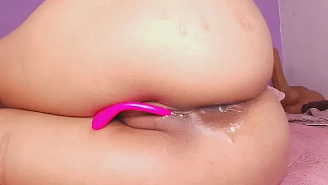 vale ross  online show from 02.13.25