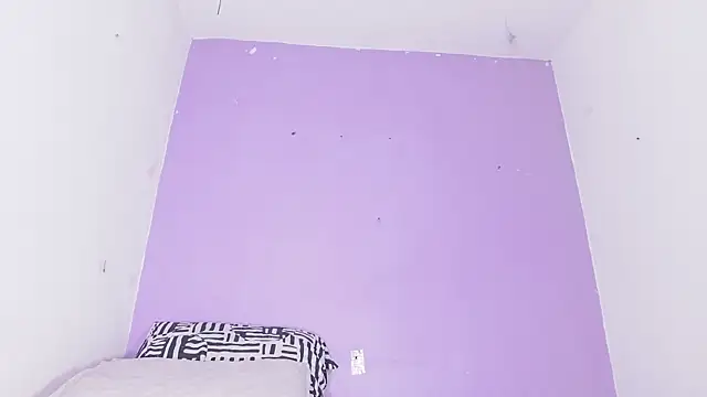 vale ross  online show from 11.07.25