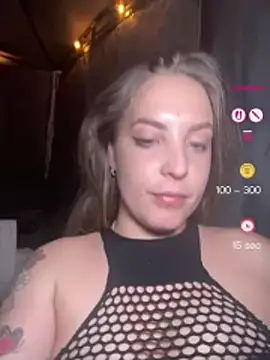 Snapshot of LiliMorganxxx chatting on 07.28.26 LiliMorganxxx online show from 07.28.26