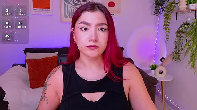 Snapshot of ViolettCastel chatting on 05.24.26 ViolettCastel online show from 05.24.26