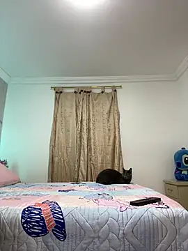 Kimmymadison- online show from 06.04.26