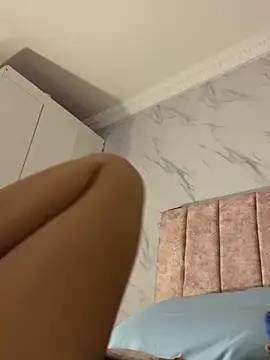 Kimmymadison- online show from 06.25.26