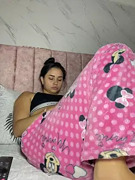 Kimmymadison- online show from 07.23.26