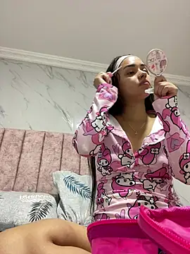 Kimmymadison- online show from 07.30.26