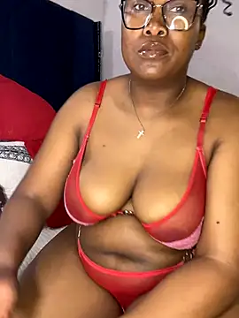 AssMilkymellowxx online show from 10.04.25