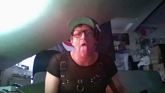 Bigthroaterboy online show from 12.06.24