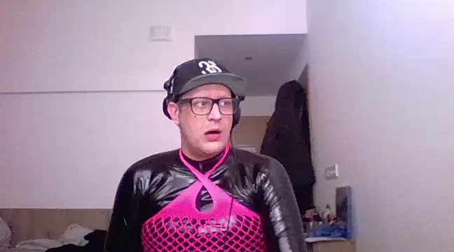 Bigthroaterboy online show from 03.21.25