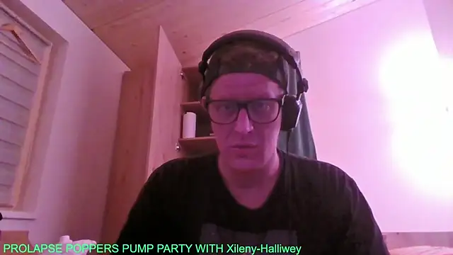 Bigthroaterboy online show from 10.02.25