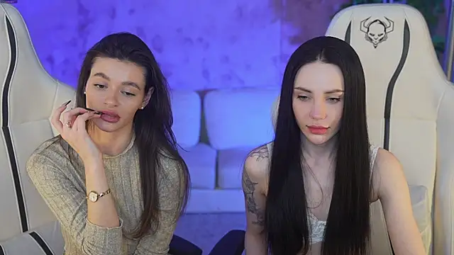 Sara Tranquil online show from 03.17.25