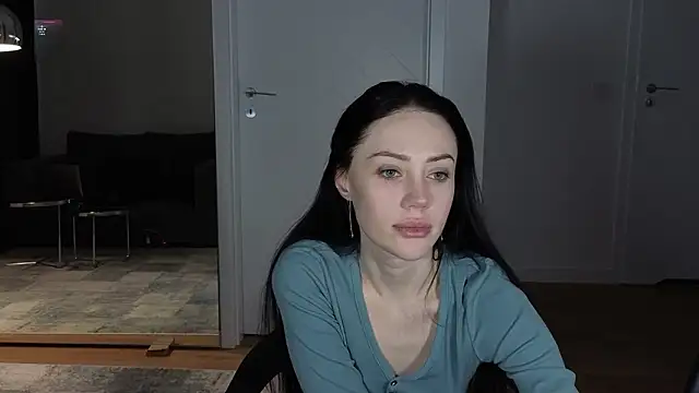 Sara Tranquil online show from 03.23.26