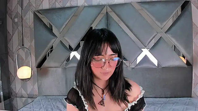 Snapshot of SaraMartini1 chatting on 01.28.25 SaraMartini1 online show from 01.28.25