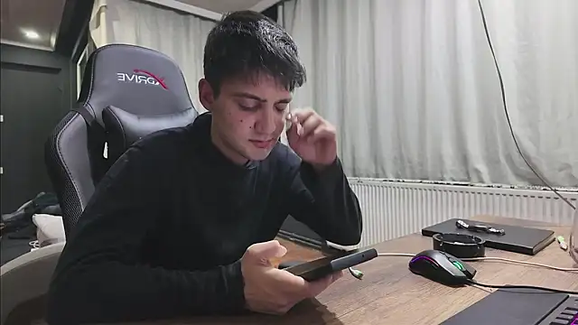 istebenboylebiradamim online show from 12.12.24