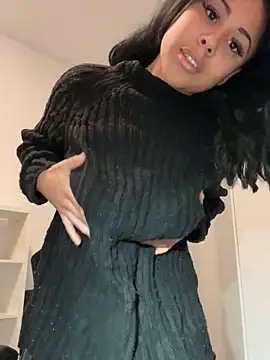 Snapshot of HaileyDiana chatting on 02.11.26 HaileyDiana online show from 02.11.26