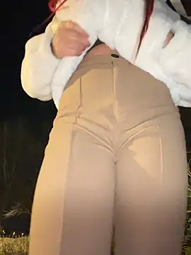 Snapshot of HaileyDiana chatting on 03.11.26 HaileyDiana online show from 03.11.26