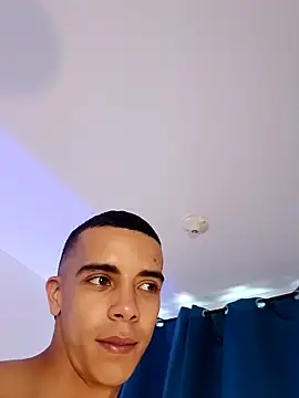 Snapshot of Restrepo300 chatting on 03.20.26 Restrepo300 online show from 03.20.26