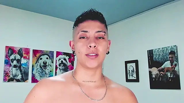 Snapshot of Aleja1214 chatting on 02.13.25 Aleja1214 online show from 02.13.25