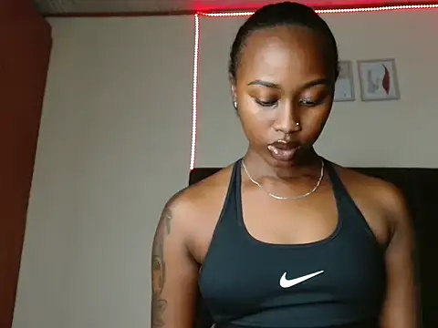 Miss hot candy online show from 01.09.25