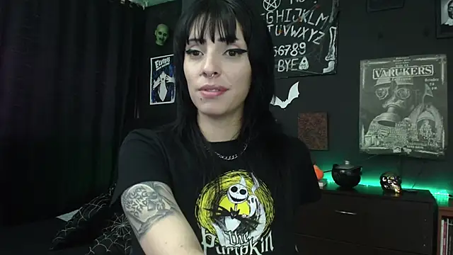 Snapshot of Goddess_Mortem chatting on 06.12.26 Goddess Mortem online show from 06.12.26