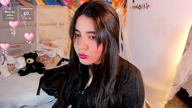 Liana Bernocchi online show from 10.26.25