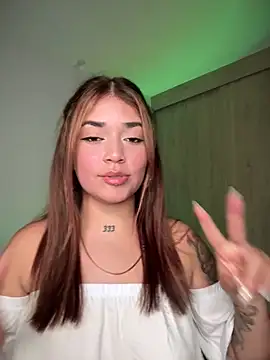 JoselinFlower  online show from 12.13.24