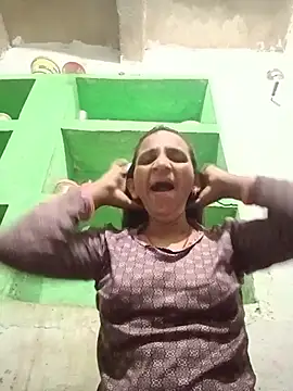 Baby  Shreya online show from 06.24.26