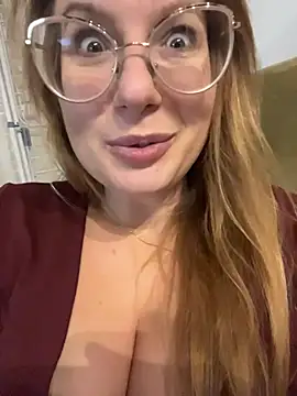 Vanilladreams online show from 12.14.25