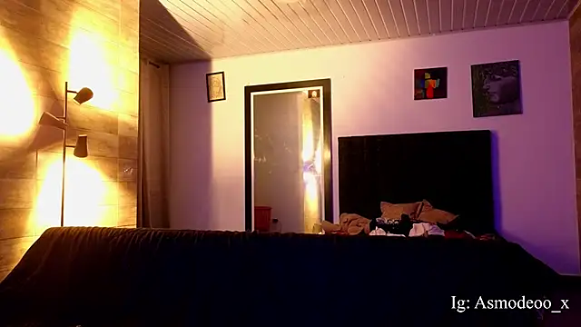 Snapshot of AsmodeoCox chatting on 02.20.26 AsmodeoCox online show from 02.20.26