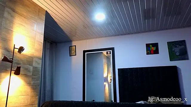 Snapshot of AsmodeoCox chatting on 03.11.26 AsmodeoCox online show from 03.11.26